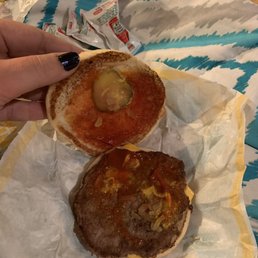 Regular cheeseburger Regular cheeseburger