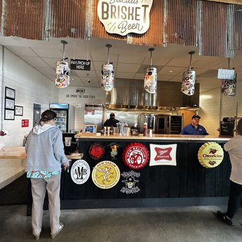 B3 Smokehouse - Barbeque Near Me - High Point, North Carolina