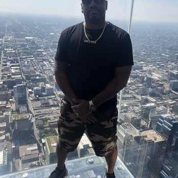 Skydeck Chicago - Observatories Near Me - Chicago, Illinois