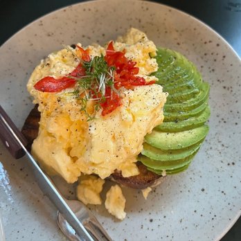 Pom & Flora - Toast - Cafes Near Me - Stockholm, Alberta Pom & Flora - Toast - Cafes Near Me - Stockholm, Alberta