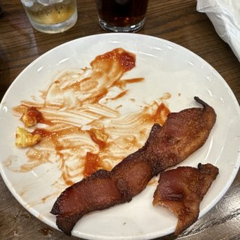 Another Broken Egg Cafe - Buttermilk Pancakes - American Near Me - Indianapolis, Indiana