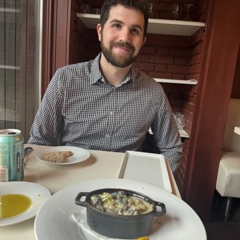 L’ALBATROS - Updated May 2025 - 1021 Photos & 1002 Reviews - 11401 ...