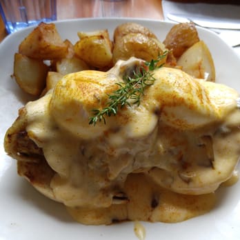 Blue Fox Cafe - Moroccan Chicken Benedict - Breakfast & Brunch Near Me - Victoria, British Columbia Blue Fox Cafe - Moroccan Chicken Benedict - Breakfast & Brunch Near Me - Victoria, British Columbia