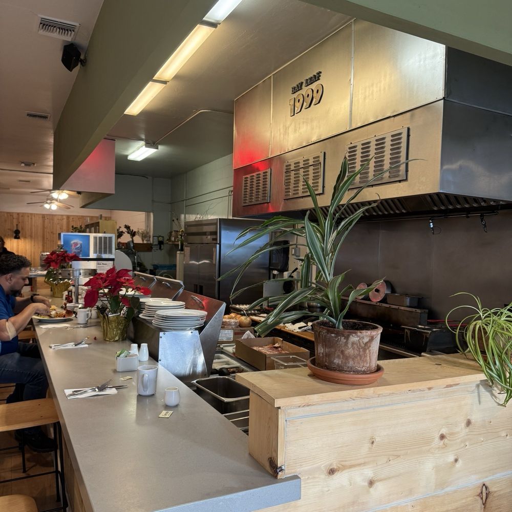Here's the Counter area... Everything is very very clean here for a small cafe!