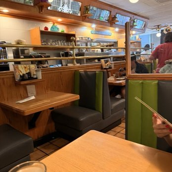 Eppel's Restaurant - Diners Near Me - Chicago, Illinois