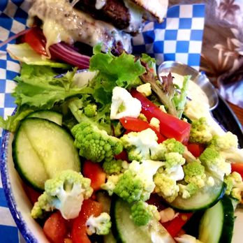 Long Timber Brewing - Long Timber burger with salad - Breweries Near Me - Monroe, Oregon