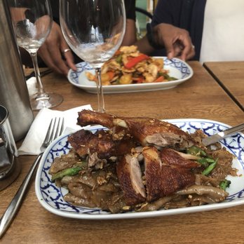 Glur - Thai Near Me - New York, New York Glur - Thai Near Me - New York, New York