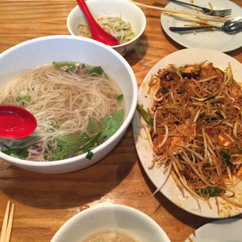 Viet Thai Cafe - Large Pho and plate of Chicken Pad Thai. - Thai Near Me - Orlando, Florida Viet Thai Cafe - Large Pho and plate of Chicken Pad Thai. - Thai Near Me - Orlando, Florida