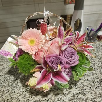 Carina Floral - Wedding Planning Near Me - Covina, California