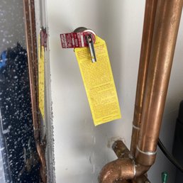 Leaking Water Pressure Regulator Leaking Water Pressure Regulator