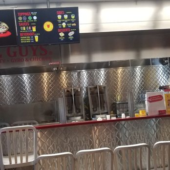 The Halal Guys - 10/8/20 Not the most welcoming of places. - Halal Near Me - Vienna, Virginia