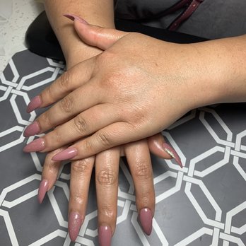 King Nails - The best nails shop! Been here 30 yrs many own, this the best own and crews. - Nail Salons Near Me - Oakland, California King Nails - The best nails shop! Been here 30 yrs many own, this the best own and crews. - Nail Salons Near Me - Oakland, California