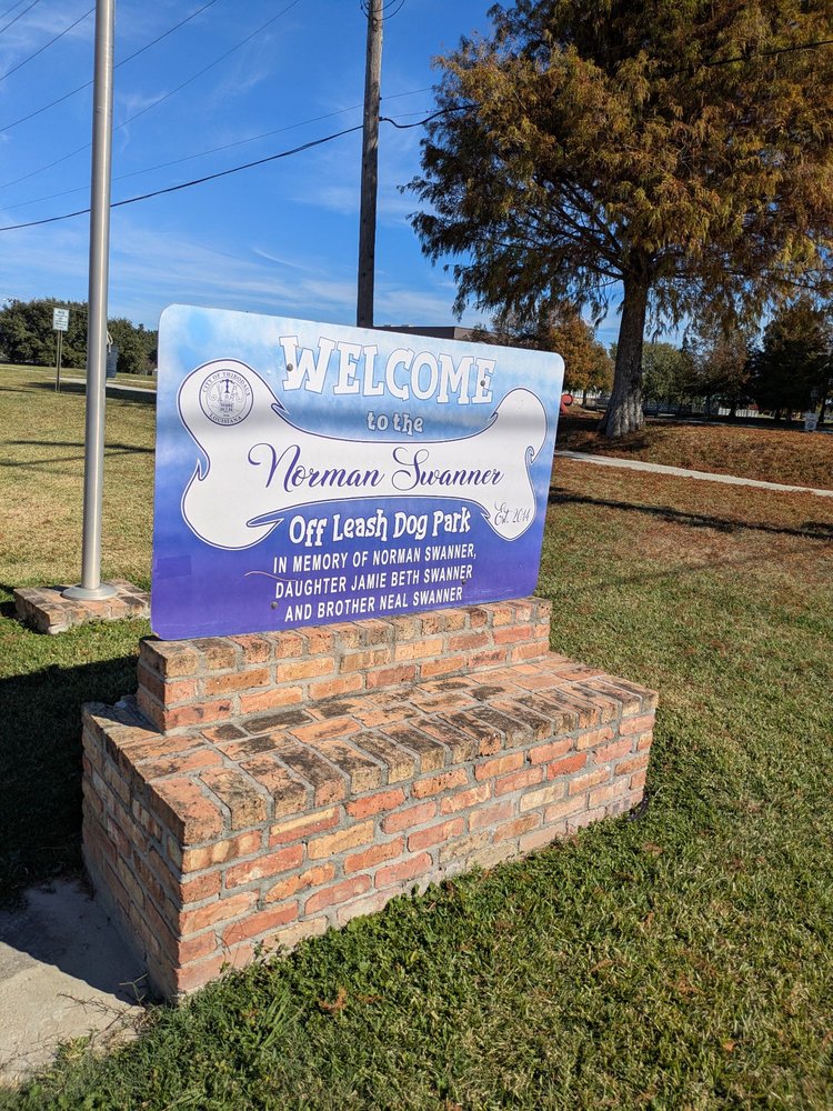 Social spots from Norman Swanner Dog Park