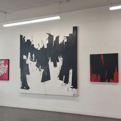 Moderngigi Gallery