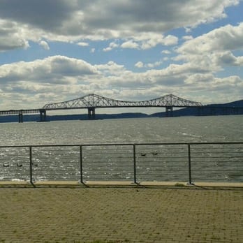 Westchester Riverwalk - Gorgeous view - Parks Near Me - Tarrytown, New York Westchester Riverwalk - Gorgeous view - Parks Near Me - Tarrytown, New York
