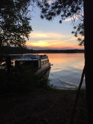 Voyagaire Lodge & Houseboats by null