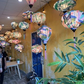 BoBaPOP Tea Bar - Decor - Coffee & Tea Near Me - Azusa, California
