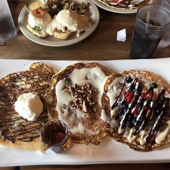 Seven Mile Cafe - Gluten Free Sampled Platter - Breakfast & Brunch Near Me - Keller, Texas