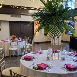 The Side Yard - Venue interior