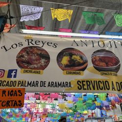 Mercado Palmas de Aramara - Los Reyes Antojitos Michoacanos