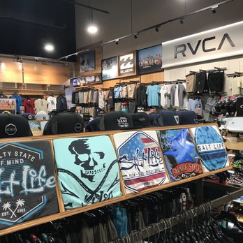 Coastal Edge - Outdoor Gear Near Me - Virginia Beach, Virginia