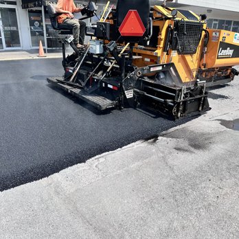 CC Paving & Excavating - Laying Down a Perfect Asphalt Mat - Masonry/Concrete Near Me - Syracuse, New York