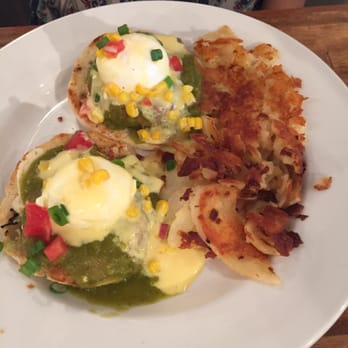 Iron Rooster - Cocktail Bars Near Me - Annapolis, Maryland