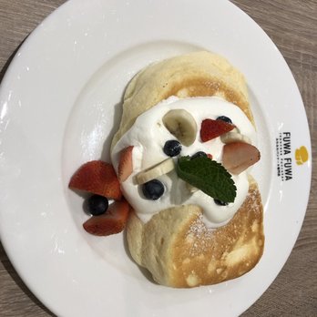 Fluffy Fluffy Dessert Cafe - Signature pancake - Desserts Near Me - Toronto, Ontario Fluffy Fluffy Dessert Cafe - Signature pancake - Desserts Near Me - Toronto, Ontario