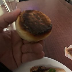 Wow Bao - Burnt bao, total garbage!