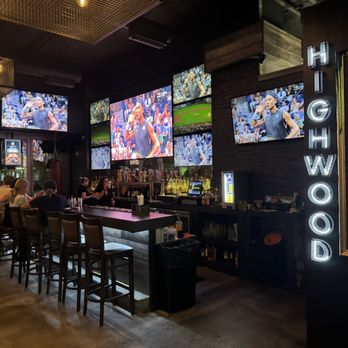 The Highwood - Cocktail Bars Near Me - Weehawken, New Jersey
