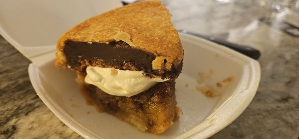 Gus's World Famous Fried Chicken by null