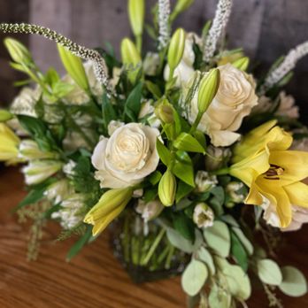 Flowers By Mary Ann - Flowers by Mary Ann for a Celebration of Life. - Florists Near Me - Pentwater, Michigan Flowers By Mary Ann - Flowers by Mary Ann for a Celebration of Life. - Florists Near Me - Pentwater, Michigan
