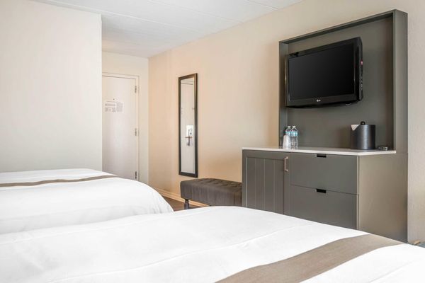 enVision Hotel St. Paul South by null