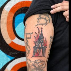 Idolize Tattoo