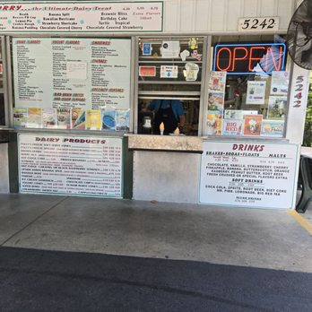 Polly's Freeze - Exterior-menu and order - Ice Cream & Frozen Yogurt Near Me - Georgetown, Indiana