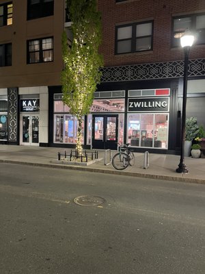 Assembly Row by null