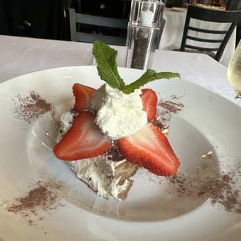 Salt & Pepper - Tiramisu - one of the better efforts I've had recently - American Near Me - Tiburon, California Salt & Pepper - Tiramisu - one of the better efforts I've had recently - American Near Me - Tiburon, California