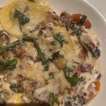 Ruscello at Nordstrom - Mediterranean Near Me - Honolulu, Hawaii