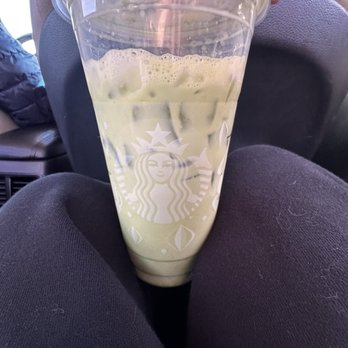 Safeway - A drink tea from Starbucks - Grocery Near Me - Petaluma, California