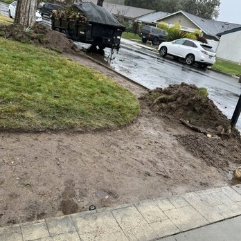K & H Landscaping - Left dirt from job in my front yard, going on 3 weeks now!! Will not call me back or remove dirt!! RIPPED ME OFF!! K & H Landscaping - Landscaping Near Me K & H Landscaping - Left dirt from job in my front yard, going on 3 weeks now!! Will not call me back or remove dirt!! RIPPED ME OFF!! K & H Landscaping - Landscaping Near Me