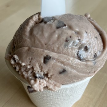 Humphry Slocombe - Dogpatch - Cherry Elderflower Chocolate Chip - Ice Cream & Frozen Yogurt Near Me - San Francisco, California