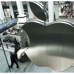 Apple Store - Belfast - My view from the Genius Bar