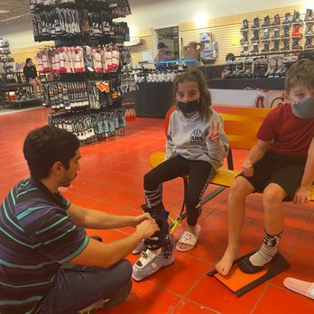 Ski Pro Desert Ridge - The kids get fitted perfectlu - Outdoor Gear Near Me - Phoenix, Arizona Ski Pro Desert Ridge - The kids get fitted perfectlu - Outdoor Gear Near Me - Phoenix, Arizona