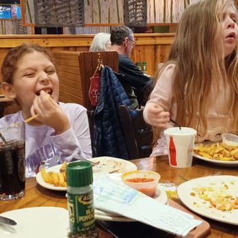 Outback Steakhouse - Steakhouses Near Me - Boise, Idaho