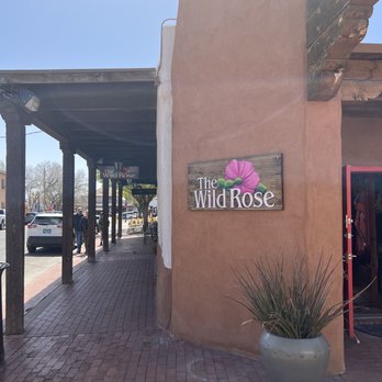 Old Town Albuquerque - More views of shops/street - Shopping Centers Near Me