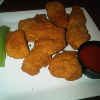 Boston Pizza - All Meat Wings w/ Ragin' Cajun Dry Rub and Hot Sauce on the Side - Pizza Near Me - Scarborough, Ontario