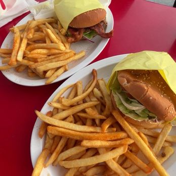 Burger Stop - Burgers Near Me - Pico Rivera, California Burger Stop - Burgers Near Me - Pico Rivera, California