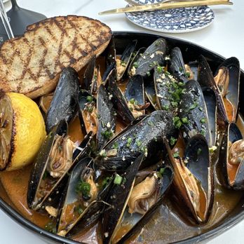 Zeppole - Mussels - Italian Near Me - Grapevine, Texas Zeppole - Mussels - Italian Near Me - Grapevine, Texas