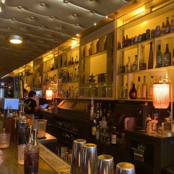 Flamingo Lounge - Classic Alaskan bar - Lounges Near Me - Seward, Alaska