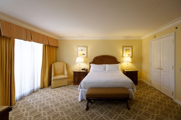 Hilton Lake Las Vegas Resort & Spa by null